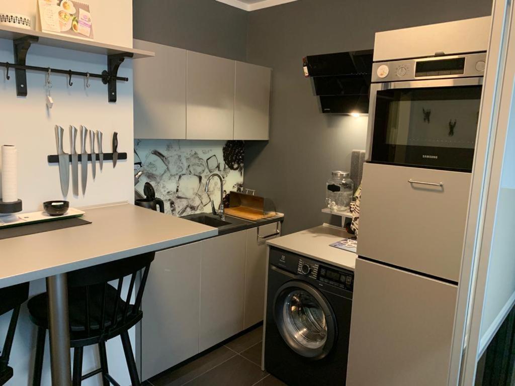 Ingress Apartment Bytom Bagian luar foto